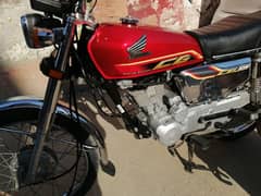 Honda 125 self start like a new bike