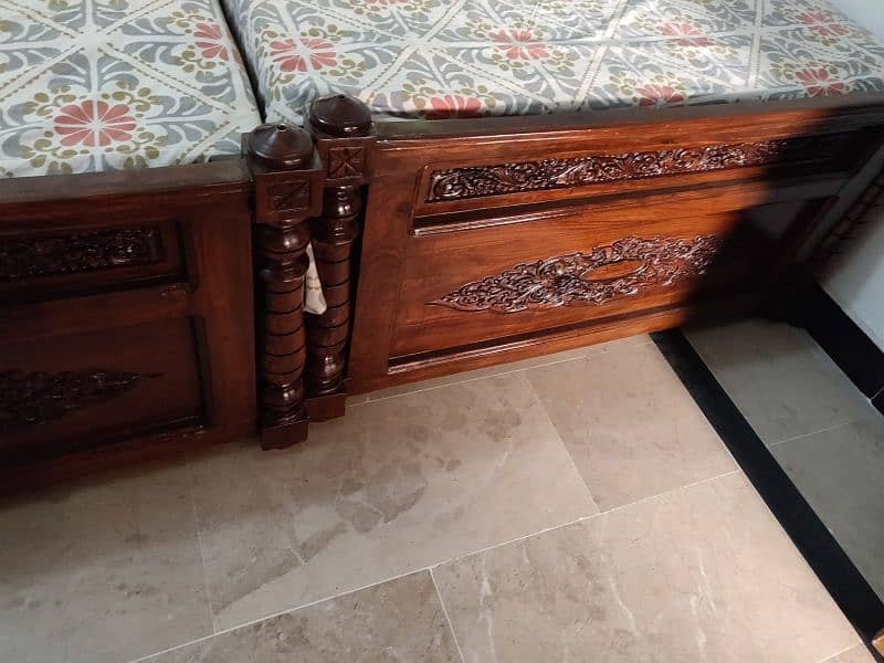 Chinioti single bed set new excellent condition. . . 2