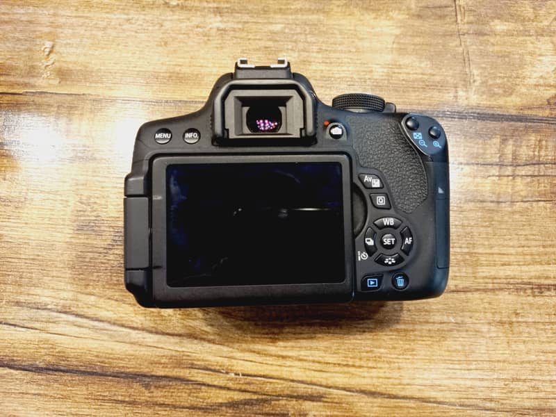 Canon 750d (rebel t6i) Body With 18-55 IS STM Kit Lens (Complete Box) 4