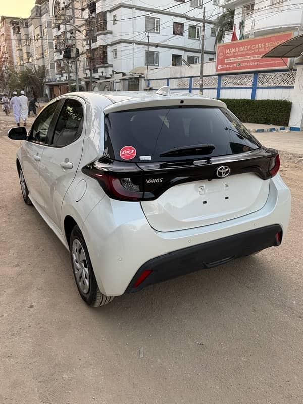 Toyota Yaris 2021 ( X Push Start )Same Cultus Swift Vitz Corolla Passo 15