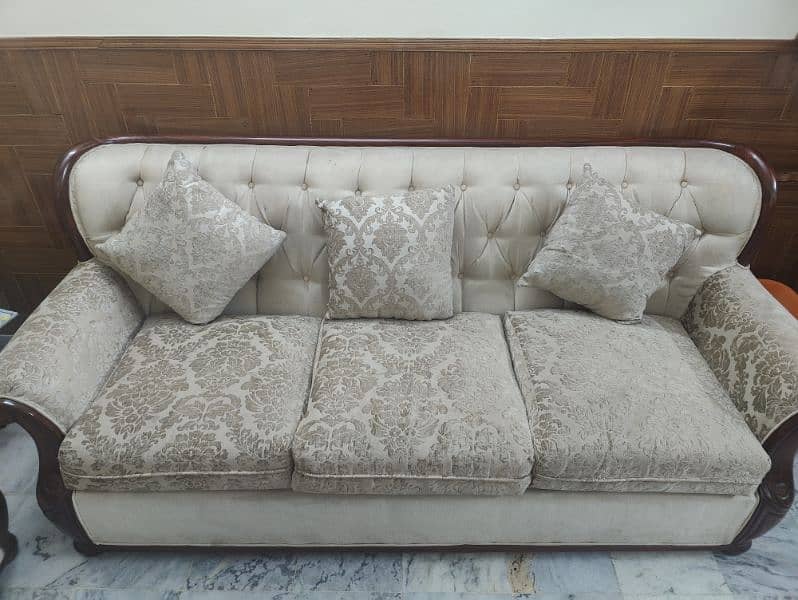 7 seater sofa set 0