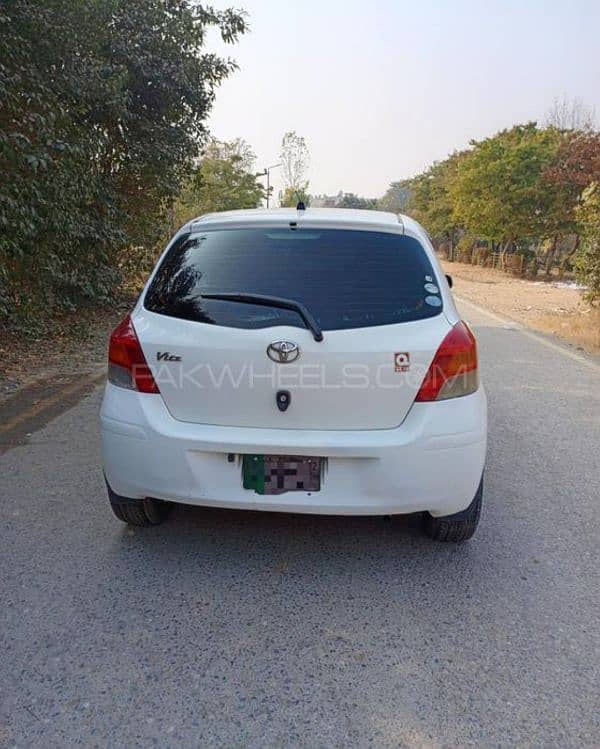 Toyota Vitz 2012 2