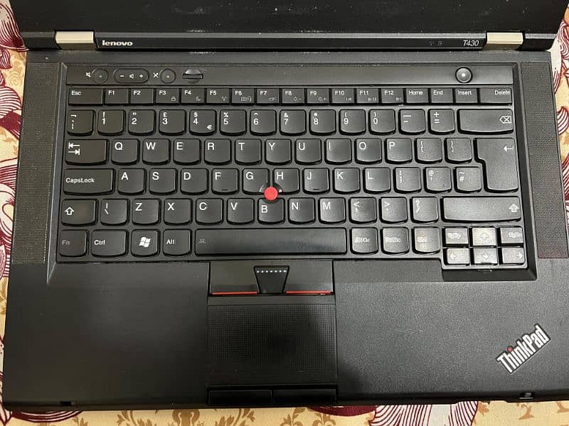 Laptop urgent sale 1