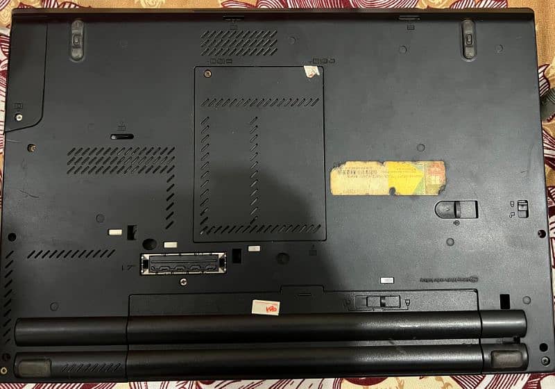 Laptop urgent sale 2