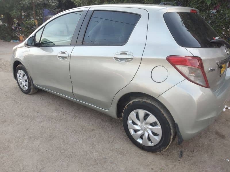 Toyota Vitz 2012 / 2016 for sale 5