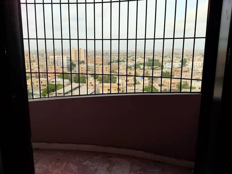 5-bedroom (inc DD) Flat for Sale Shaikh Bridge View - Nazimabad No # 3 7