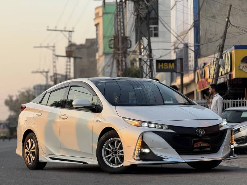 Toyota Prius 2020 1