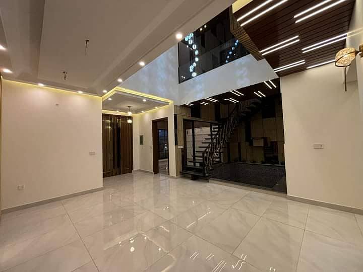 10 Marla Pair Of Modern Triple Storey Most Beautiful House For Sale In Buch Executive Villas Multan 19