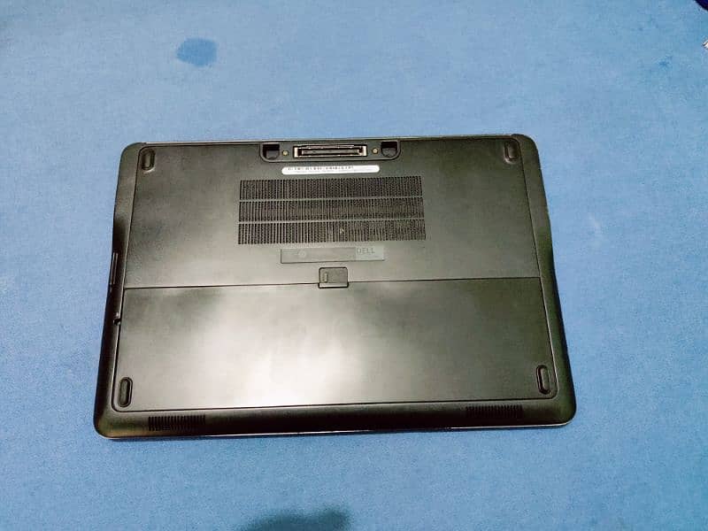 Dell Latitude i5 E7240 with SSD For Sale 8