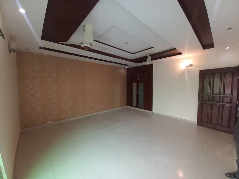 1 Kanal Upper Portion For Rent Available In Valencia Housing Society Lahore Bijli Pani Gas Available 13