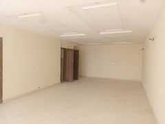 04 MARLA COMMERCIAL FLOOR WITH LIFT AVAILABLE