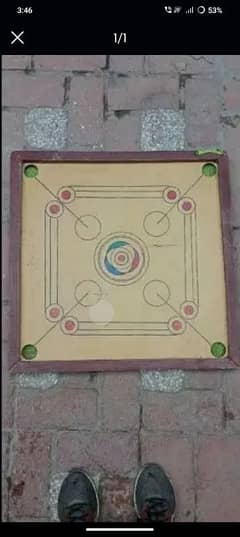 carrom board