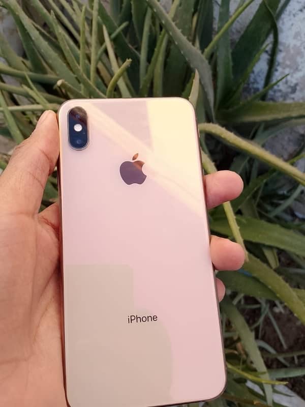 IPHONE XSMAX FACTORY UNLOCKED 0