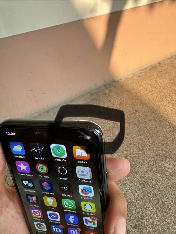 iphone 11 pro(NON PTA) 0