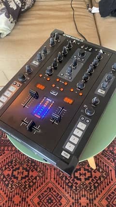 Traktor Kontrol Z2