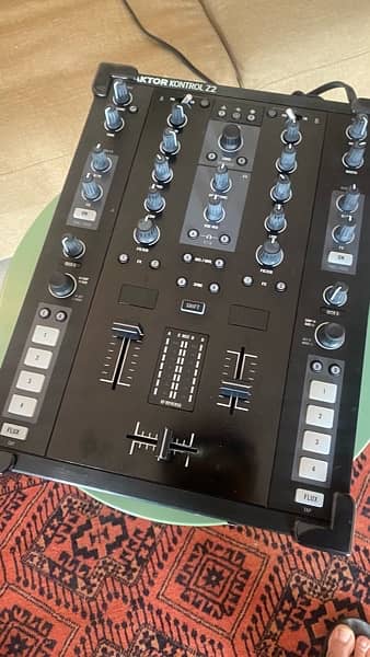 Traktor Kontrol Z2 5