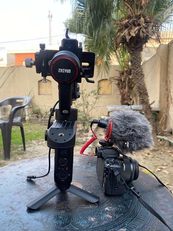 Canon M50 with Mic, Weebill S and Tripod 5