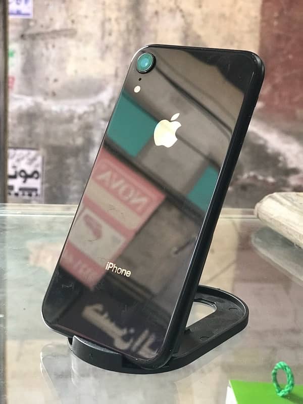 iPhone XR 2