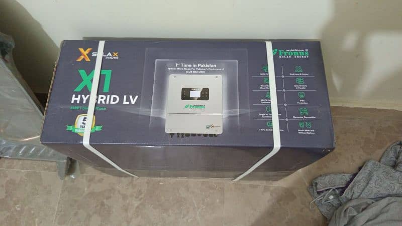 6kW X1-Hybrid LV Inverter of Single Phase For Sell 1