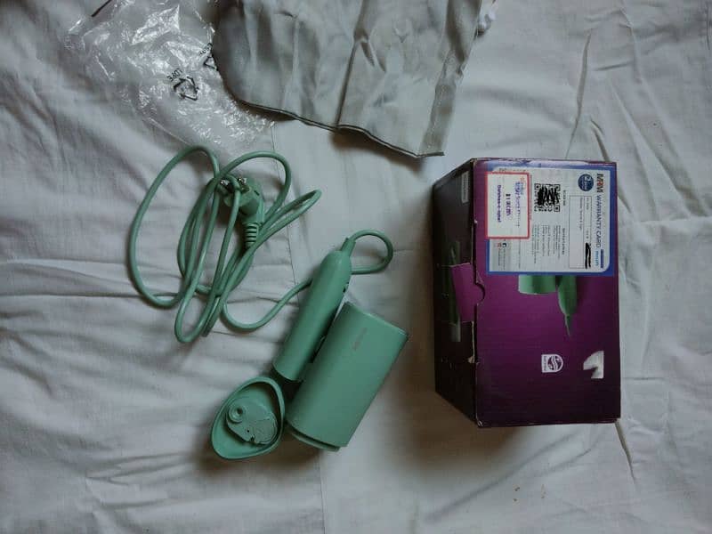 PHILIPS HANDHELD STEAMER 3000 series 2