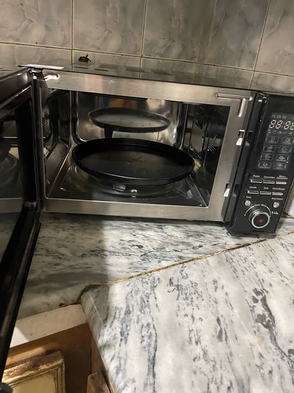 PEL Microwave Oven PMO 25 L 6