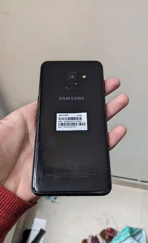 Samsung galaxy a8 3 GB 32 GB 5