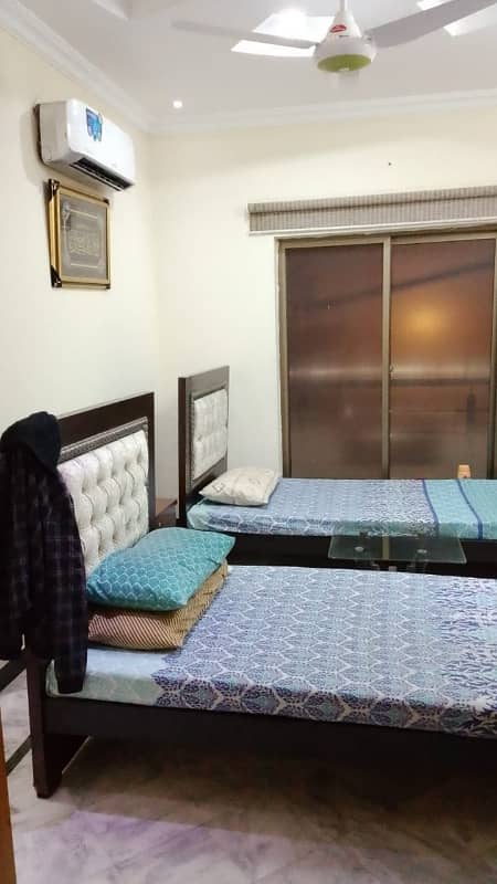 Banigala fully furnished 1.5 kanal house available for rent 8