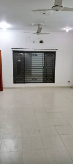 12 MARLA UPPER PORTION FOR RENT IN JOHAR TOWN NEAR ALLAH HON CHOWK