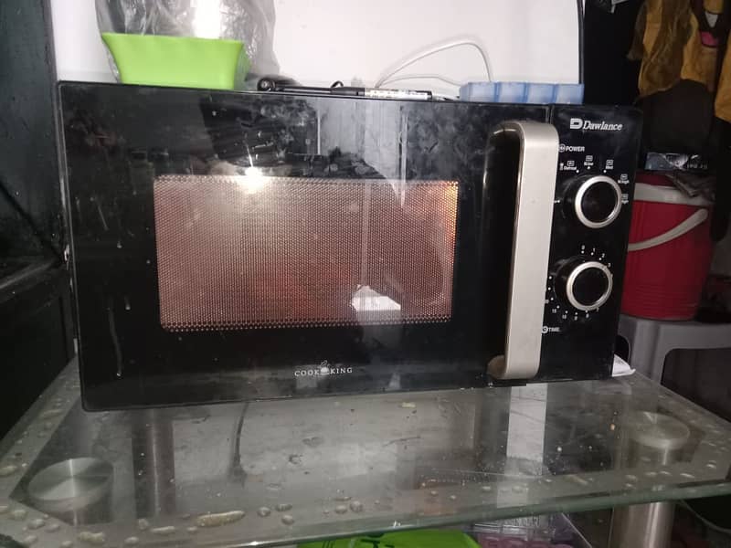 MICROWAVE OVEN FOR SALE 0