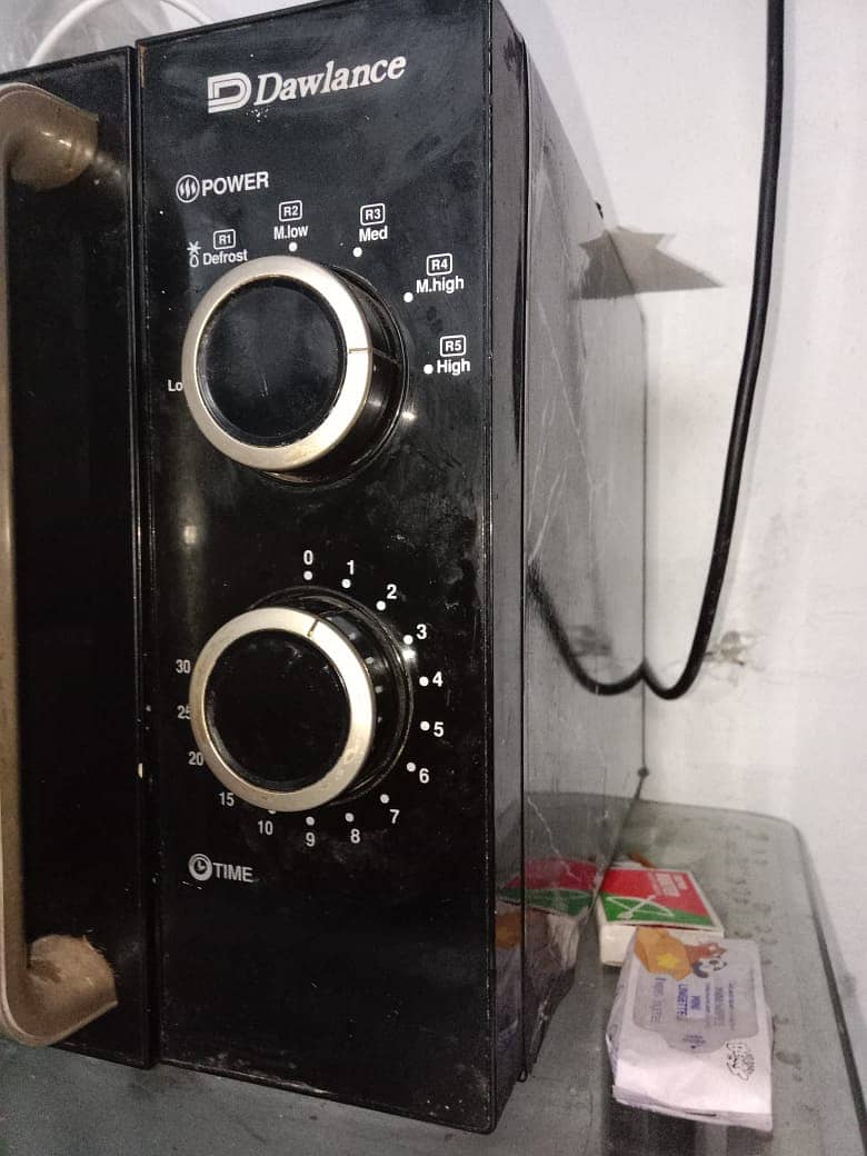 MICROWAVE OVEN FOR SALE 1