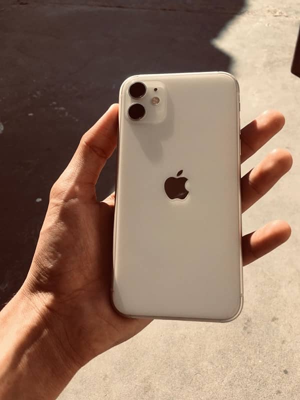 iPhone 11 jv 64 gb 03121924862 only whatsap 0