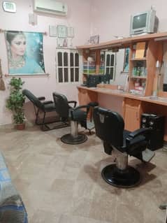 beauty parlour setup for sale