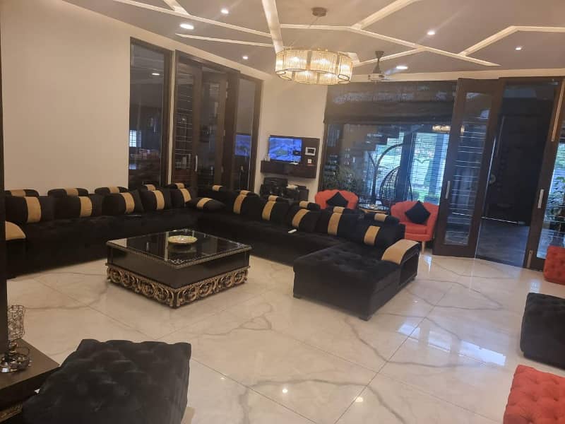 10 Marla Brand new first entry full furnished house for rent in Bahia Town lahore 4