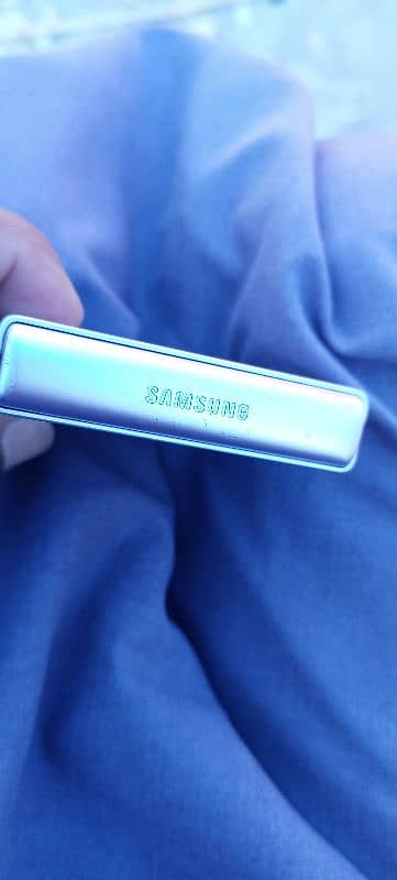 Samsung z flip 3 5g Non PTA 2