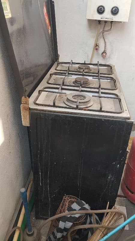 used but good condition cooking range 3