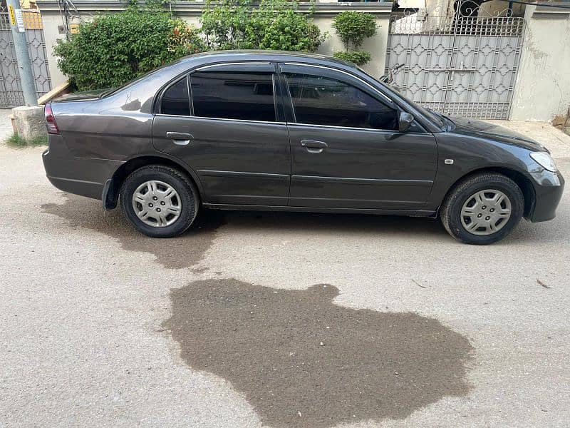 Honda Civic 2004 | Excellent Condition 2