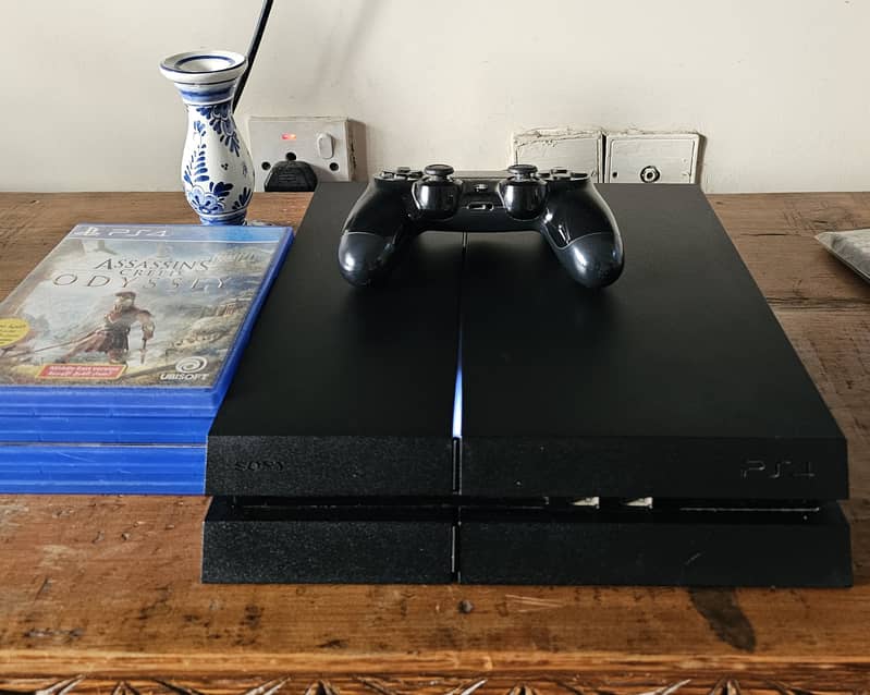 PS4 1200 series jet black 512 GB 1