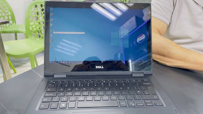 Laptop Dell  latitude 3390 2in1 0