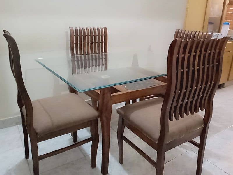 Dining Table | 4 Chairs 9