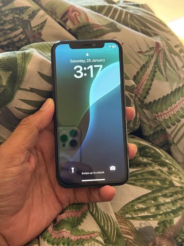 Iphone11 Pro Midnigt Green Colour LLa Model 1