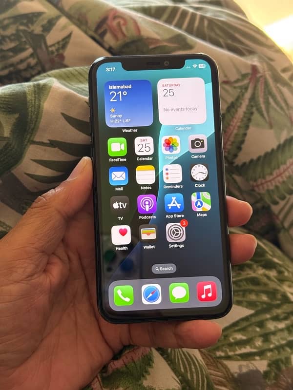 Iphone11 Pro Midnigt Green Colour LLa Model 2