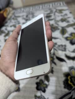 oppo F1s