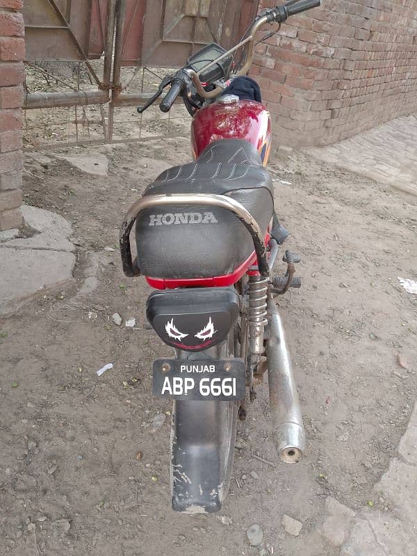 roudprince bike 70cc urgent sale good conditions alla ok 03263828754 3