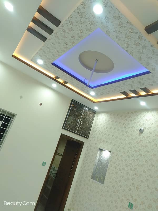 Vip beautiful 6 marla lower portion is available for rent in sabzazar lhr 1