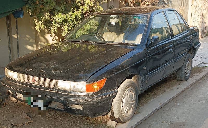 Mitsubishi Lancer 1990 0