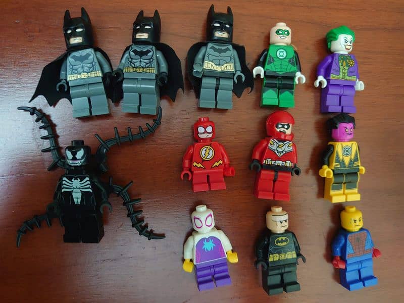 original Lego Minifigures 0