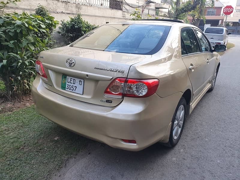 Toyota Corolla Altis 2013 3