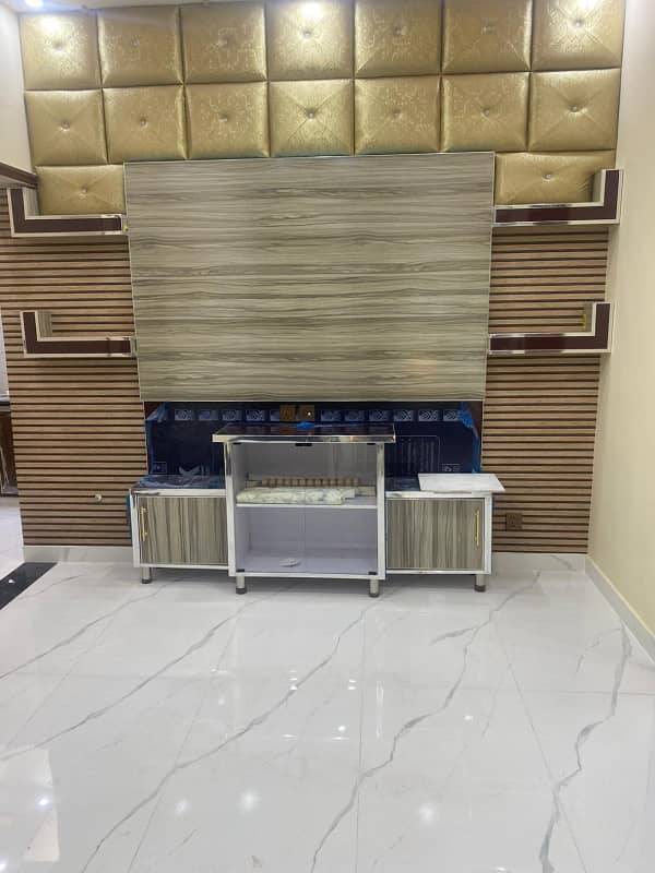 8 MARLA WITH BASMENT HOUSE FOR SALE IN BAHRIA TOWN LAHORE 0