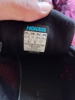 Hooka men shoes a good condition 10 size come from usa