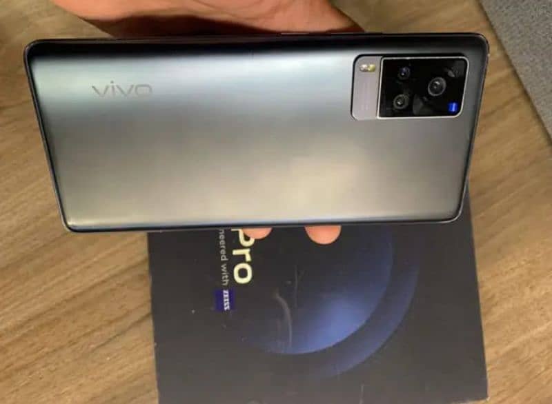 Vivo x60 Pro 12/256 GB condition 10/10 urjant sale SMS OLX py Kar dina 0